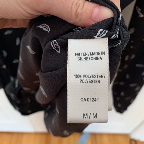 Black blouse - Picture 7 of 7